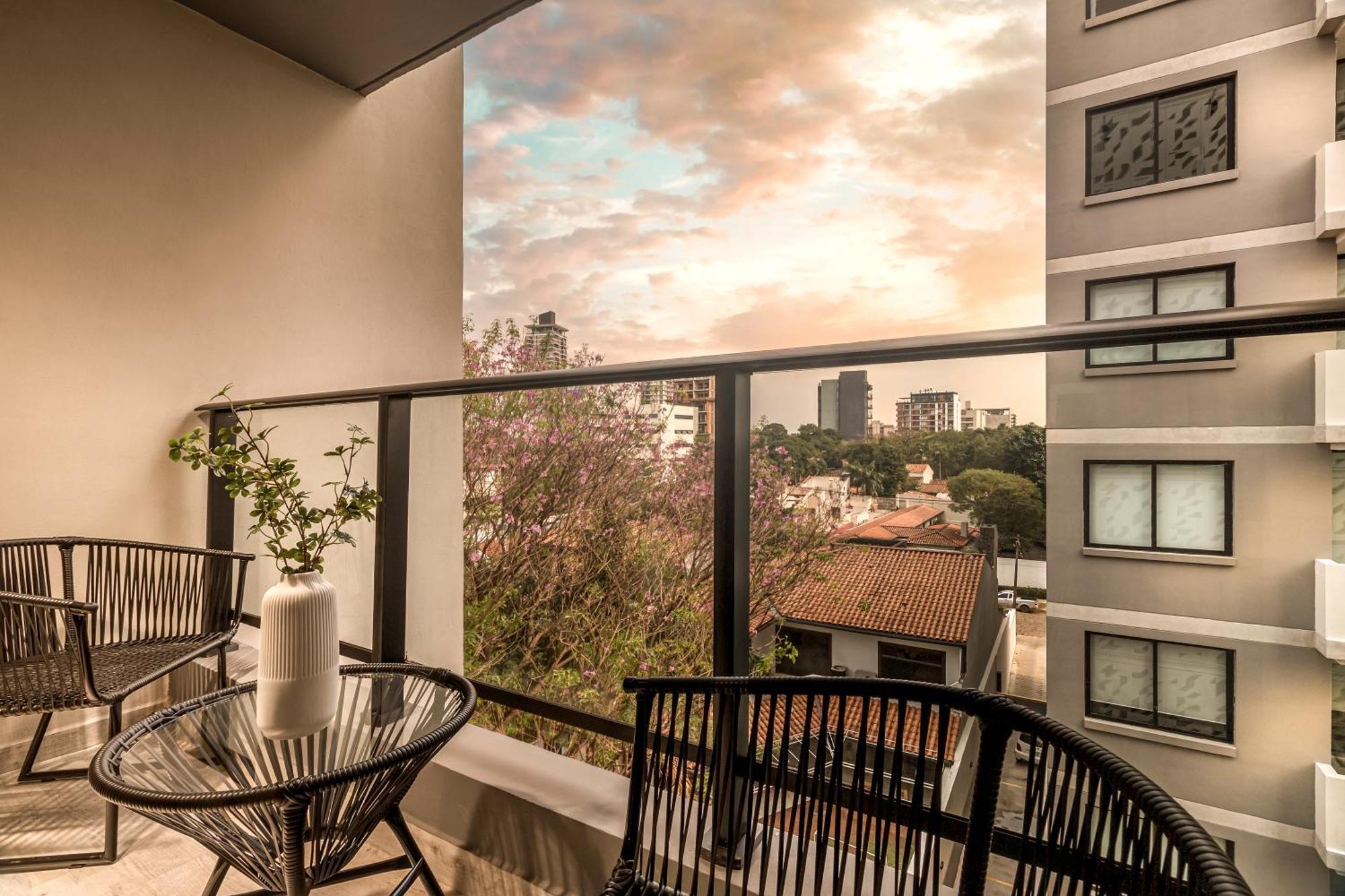 Zentrum - Stay & Residences By Ava อะซุนซิออง ภายนอก รูปภาพ